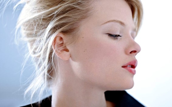 Mélanie Thierry  nude photo