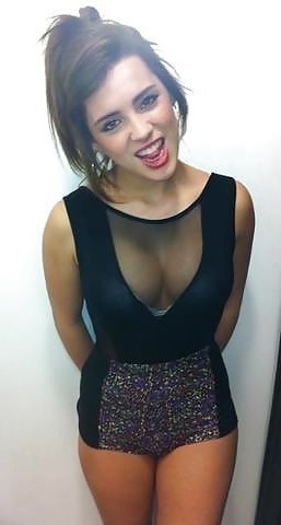 Milana Vayntrub  nude photo