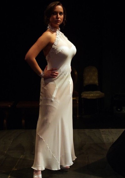 Milana Vayntrub  nude photo