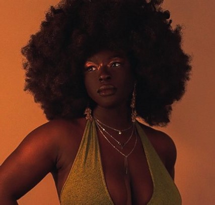 Negraitta  nude photo