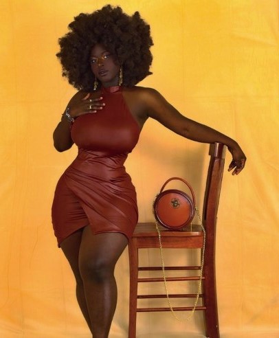 Negraitta  nude photo