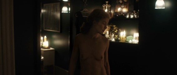 Rosamund Pike  nude photo