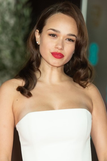 Rose Williams Hot Cleavage Beautiful Woman  nude photo