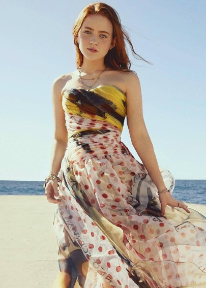 Sadie Sink  nude photo