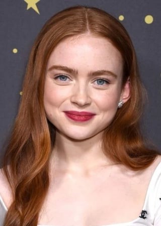 Sadie Sink  nude photo
