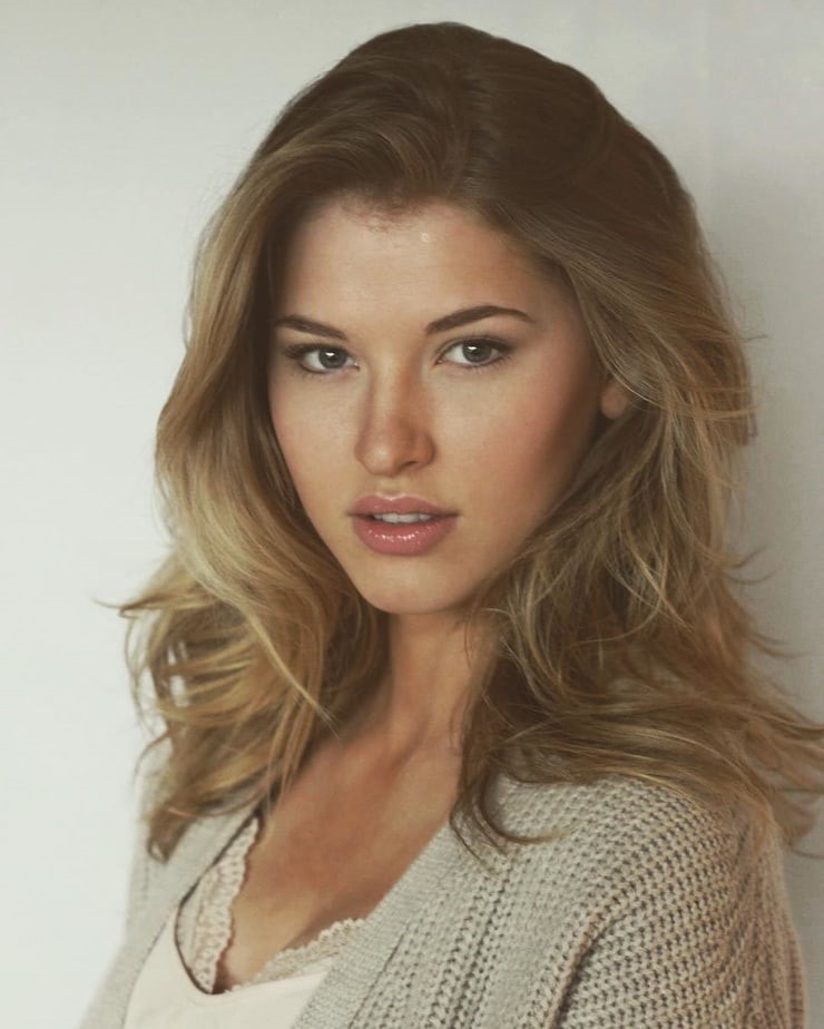 Sarah Grey  nude photo