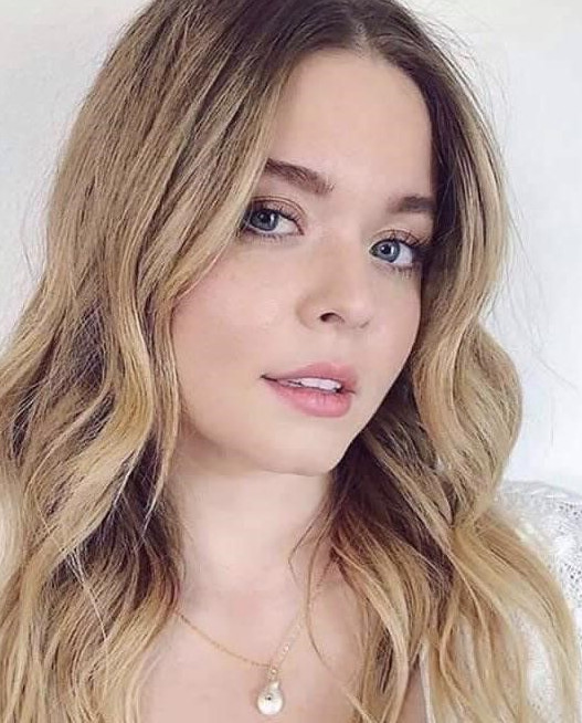Sasha Pieterse  nude photo