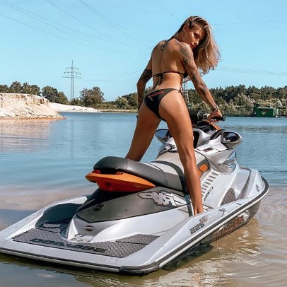 Sophia Thomalla  nude photo