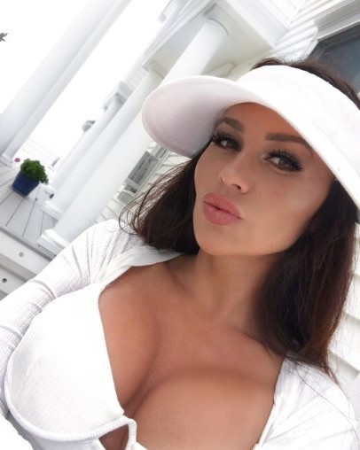 Stanija Dobrojevic Huge Breasts  nude photo