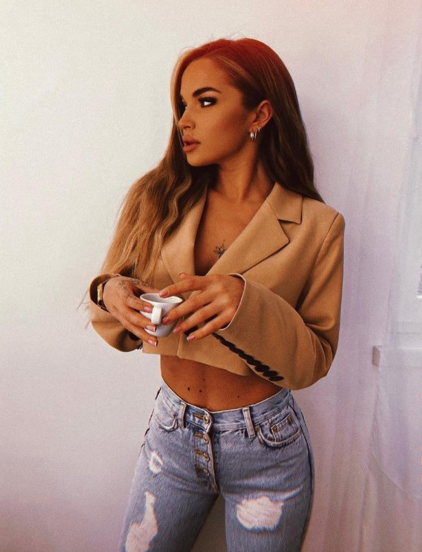 Teodora Dzehverovic  nude photo