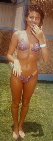 Tiffani Thiessen  nude photo