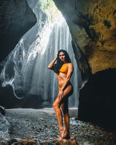 Aspen Rae  nude photo