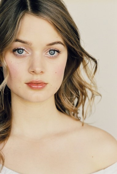 Bella Heathcote  nude photo