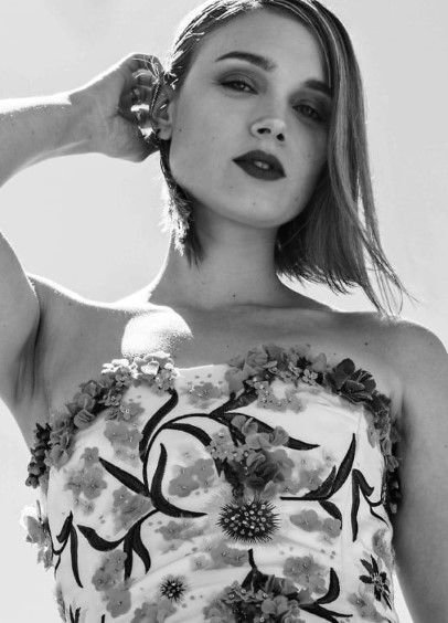 Bella Heathcote  nude photo
