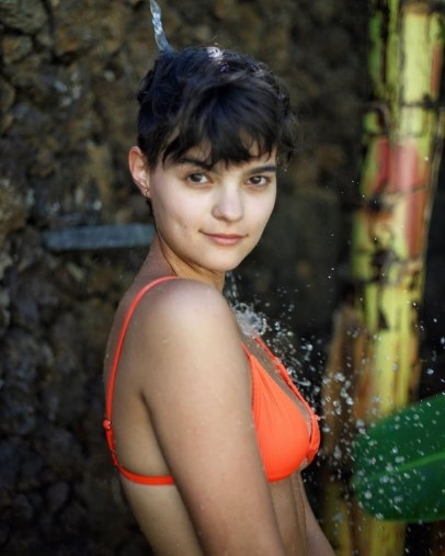 Brianna Hildebrand  nude photo