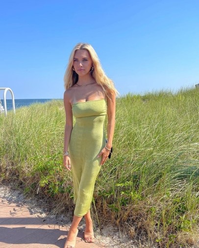 Courtney Antalek  nude photo