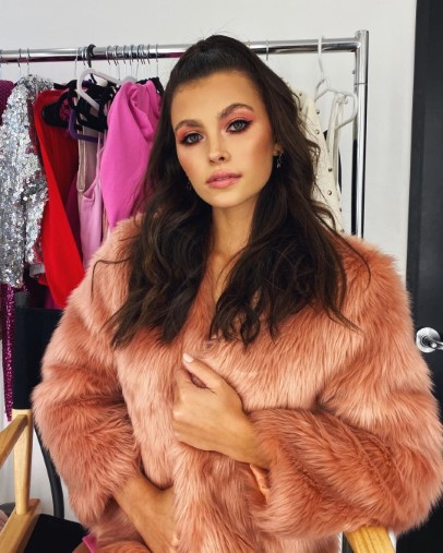 Josie Renault  nude photo