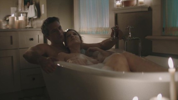 Judy Greer  nude photo