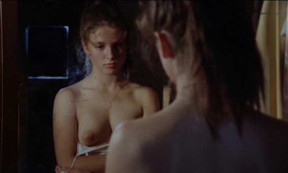 Julia Brendler  nude photo
