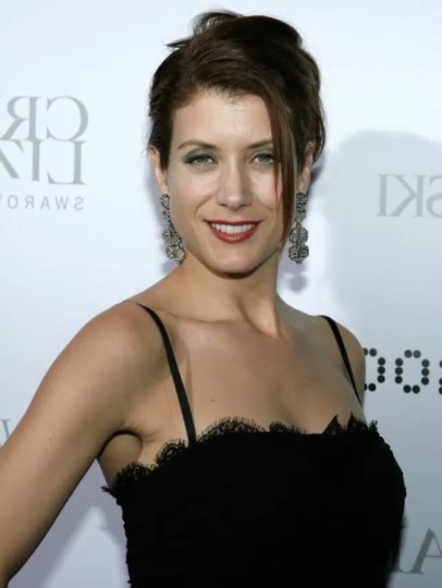 Kate Walsh  nude photo