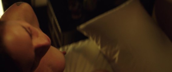 Lena Headey  nude photo