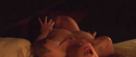 Lena Headey  nude photo