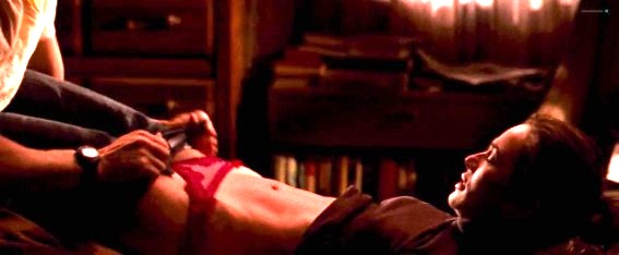 Lena Headey  nude photo