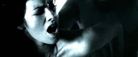 Lena Headey  nude photo