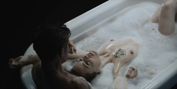 Melissa George  nude photo