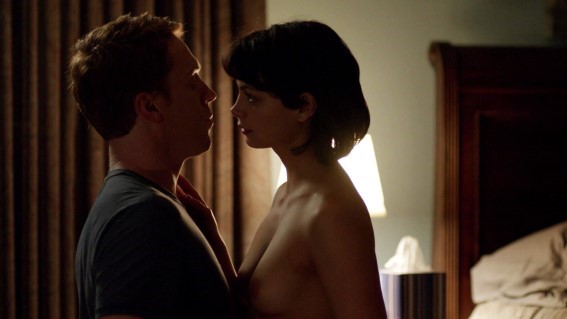 Morena Baccarin  nude photo