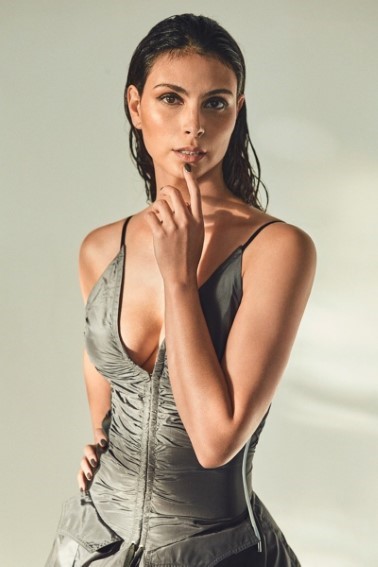 Morena Baccarin  nude photo