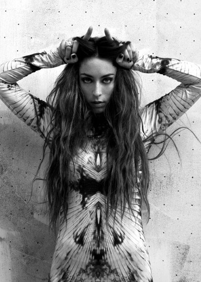 Oona Chaplin  nude photo