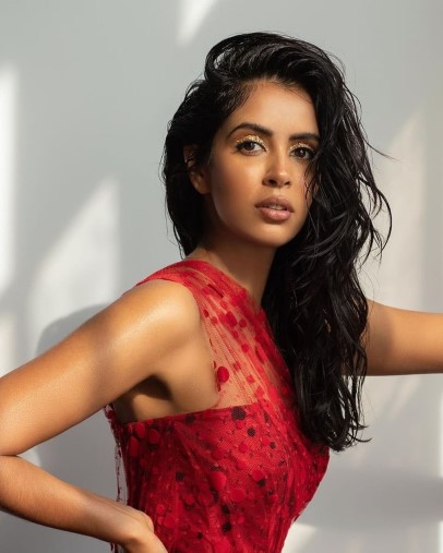 Parveen Kaur  nude photo