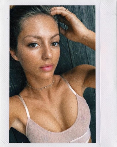 Pauline Tantot  nude photo