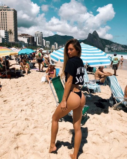 Pauline Tantot  nude photo