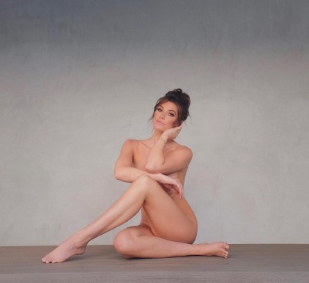 Samantha Hoopes  nude photo