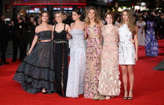 Suki Waterhouse  nude photo