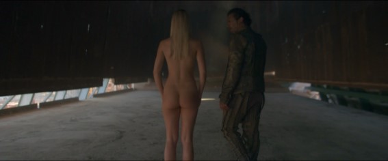 Suki Waterhouse  nude photo