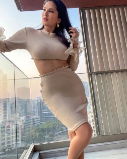 Sunny Leone  nude photo