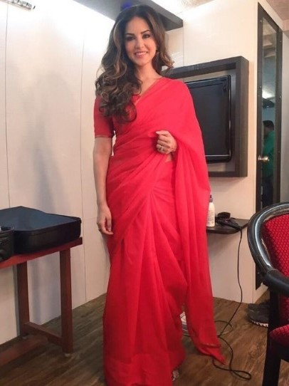 Sunny Leone  nude photo