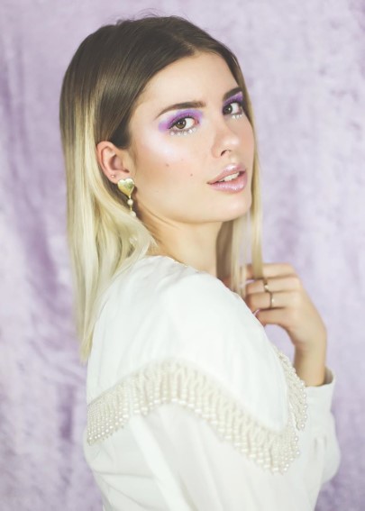 Zoe Tondut  nude photo