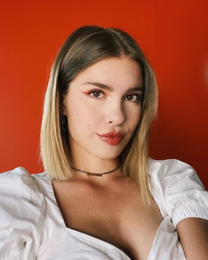 Zoe Tondut  nude photo