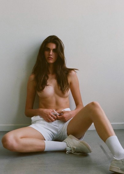 Zoi Mantzakanis  nude photo