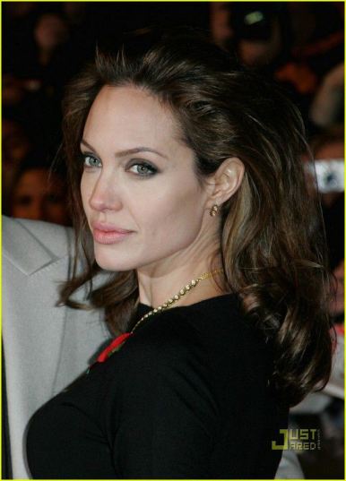 Angelina Jolie As Beowulf  nude photo