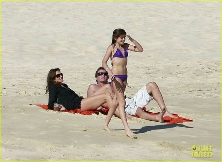 Cindy Crawford Daughter Kaia Gerber  nude photo