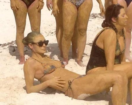 Demi Moore Body  nude photo