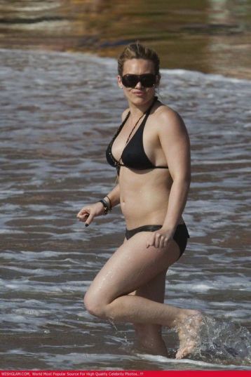 Hilary Duff Bikini Nude  nude photo