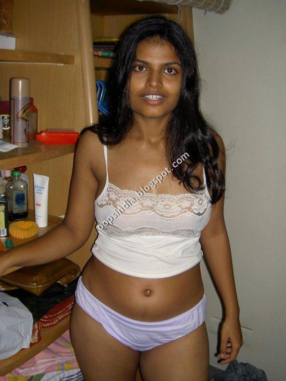 Hot Indian Wife Arpita  nude photo