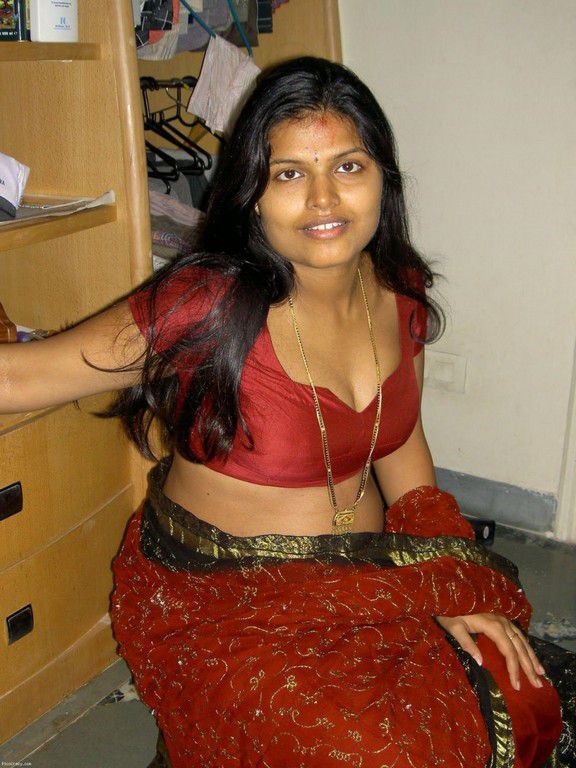Hot Naked Indian Aunties  nude photo