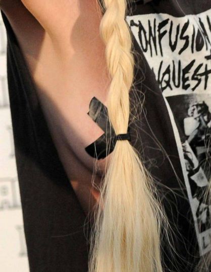 Hot Taylor Momsen Nude  nude photo